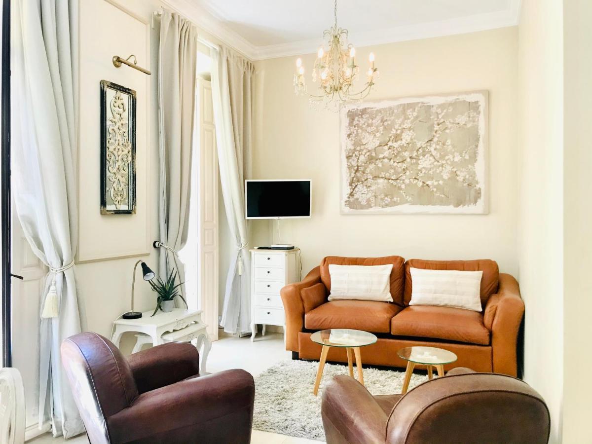 Calderon & Old Town 4 Balconies By Ele Apartments مالقة المظهر الخارجي الصورة